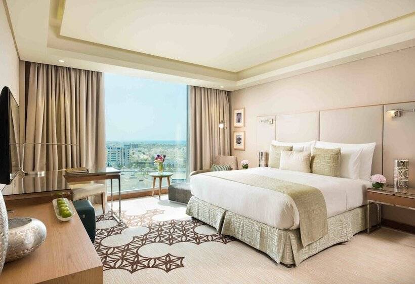 اتاق کلاب, Grand Millennium Muscat