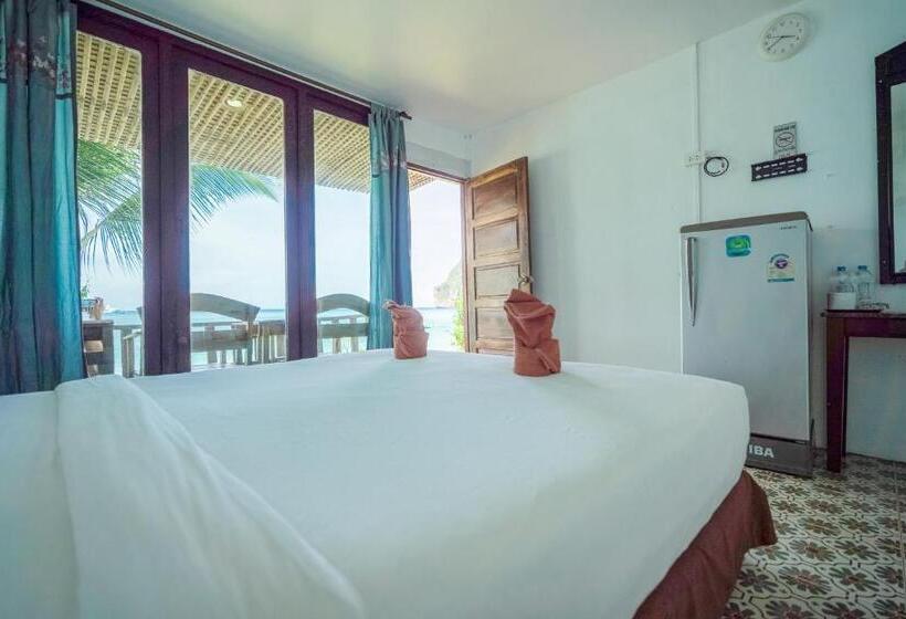 Номер Superior Вид на Море, Phi Phi Cozy Seafront Resort