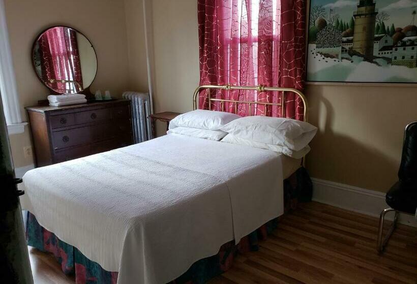 스탠다드 룸 공동 욕실, Harbor House Bed And Breakfast