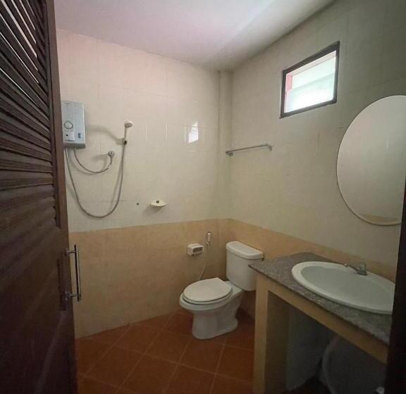 Номер Стандарт Трехместный, Bank Guesthouse