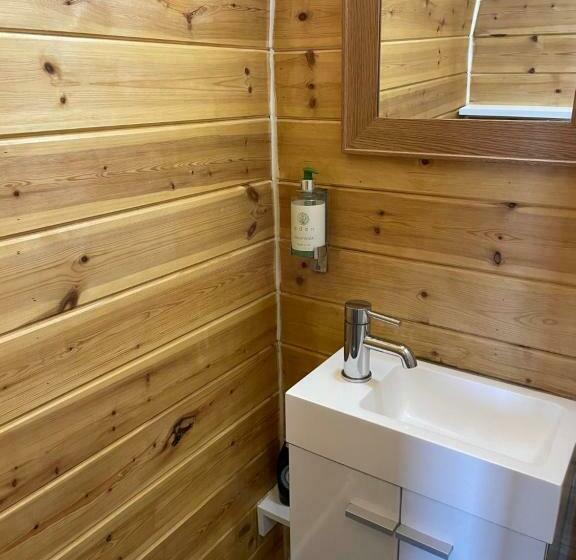 اتاق لوکس با چشم‌انداز دریا, Sea And Mountain View Luxury Glamping Pods Heated
