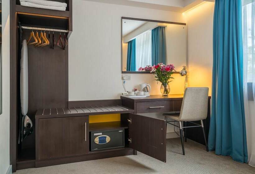 Номер Executive, Pelican London Hotel And Residence