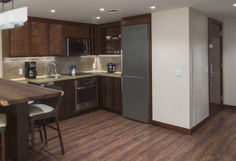 장애인을 위한 스위트, Hilton Grand Vac Club The Grand Islander Waikiki Honolulu