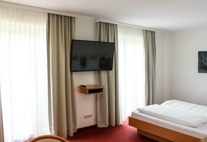 Семейный Номер, Familienhotel Botenwirt