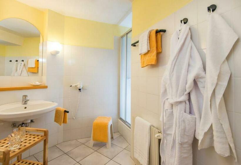 Трехместный Номер Комфорт, Das Gastein   Ganzjährig Inklusive Alpentherme Gastein & Sommersaison Inklusive Gasteiner Bergbahnen