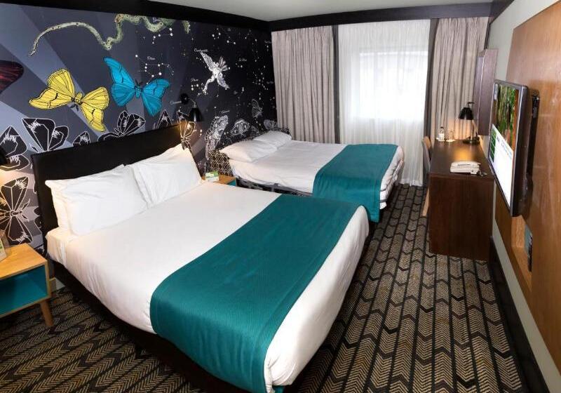 Люкс Кровать Квин, Holiday Inn Express & Suites Salisbury, An Ihg