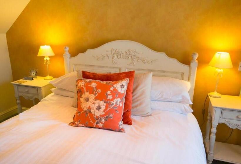 Номер Deluxe, The Talbot Inn