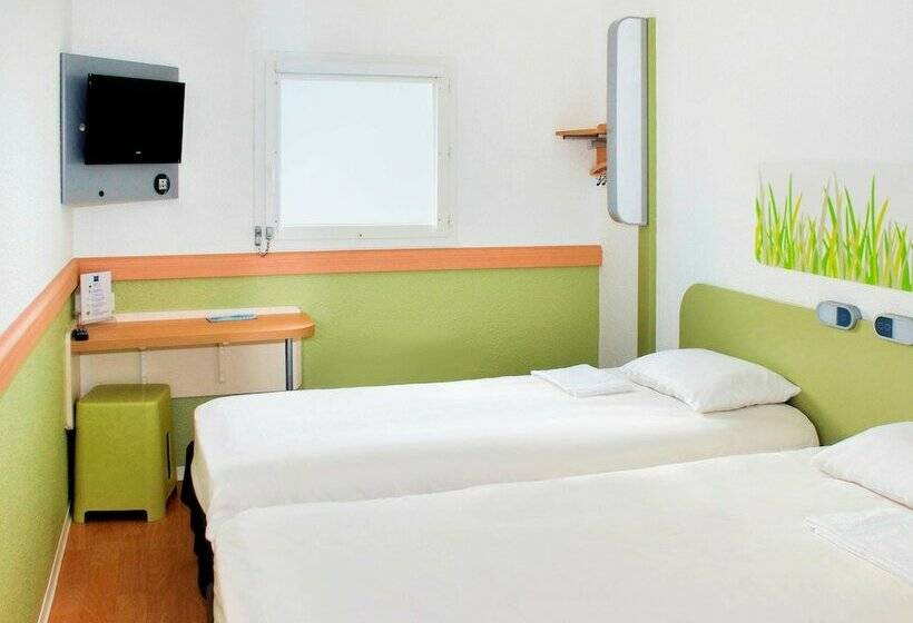 Номер Стандарт, Ibis Budget Flers Grands Champs