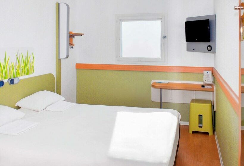 Номер Стандарт, Ibis Budget Flers Grands Champs