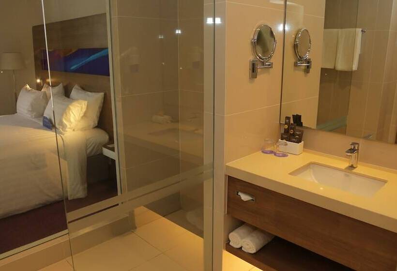 Номер Superior, Novotel Taiping Perak