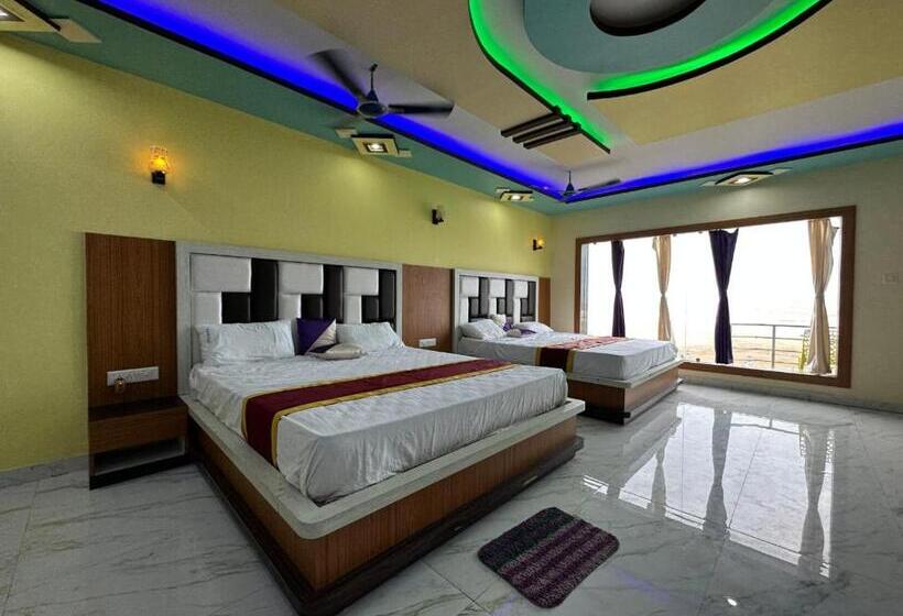 غرفة قياسية ثلاثية مزودة بشرفة, St Apple Beach Resort Mandarmani