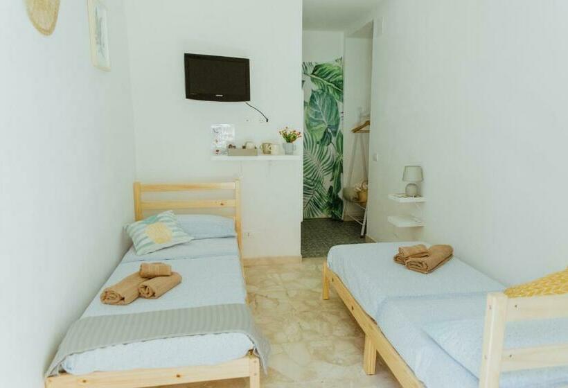 Номер Стандарт, Lemon Tree Rooms