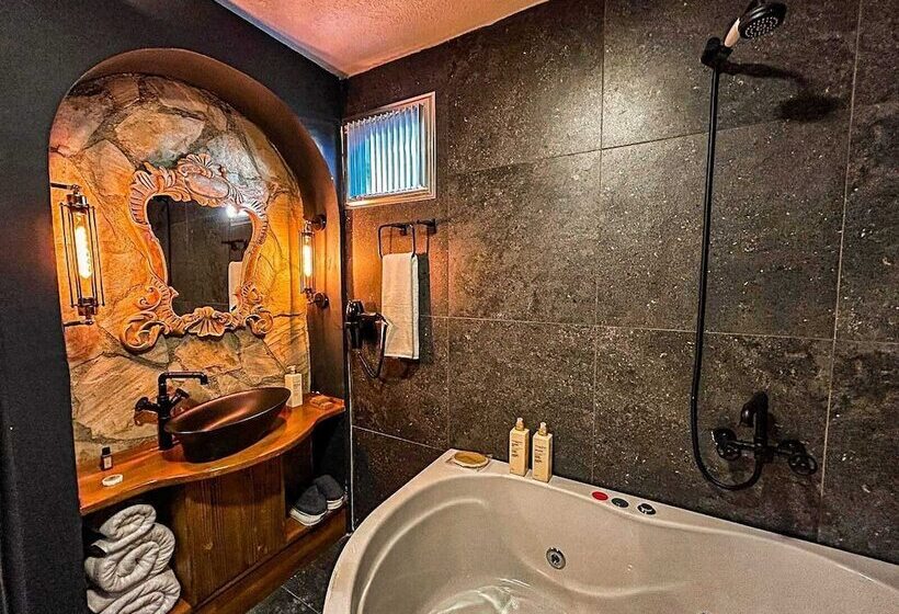 Люкс, Portofino Urla Boutique
