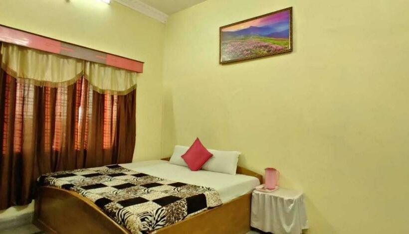Трехместный Номер Классика, Oyo Hotel Ram Ji Vatika