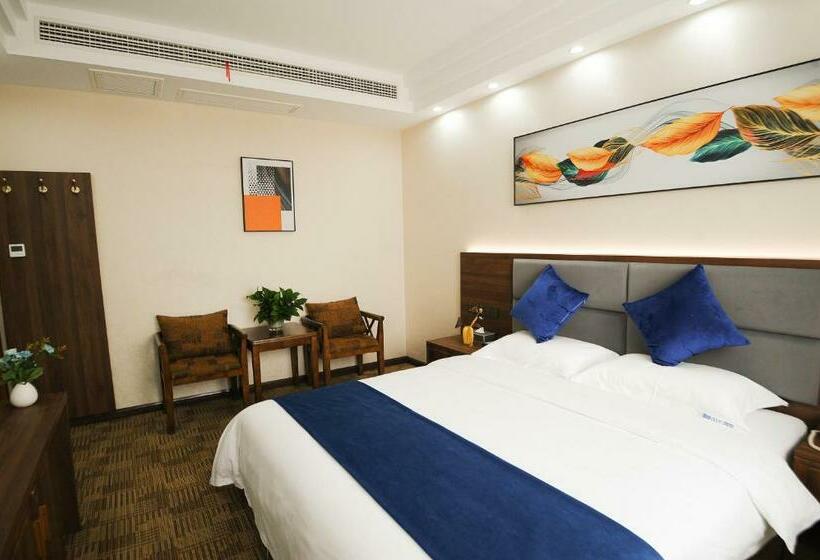 Номер Deluxe, Chongqing Jianfeng
