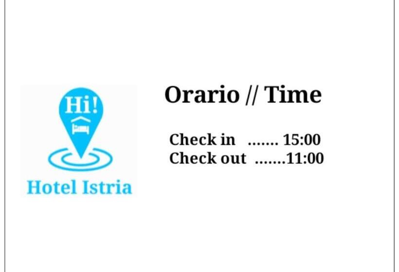 اتاق استاندارد سه نفره, Istria