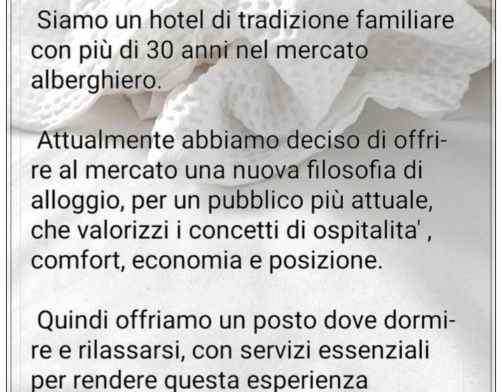 اتاق استاندارد سه تخته با سرویس بهداشتی مشترک, Istria