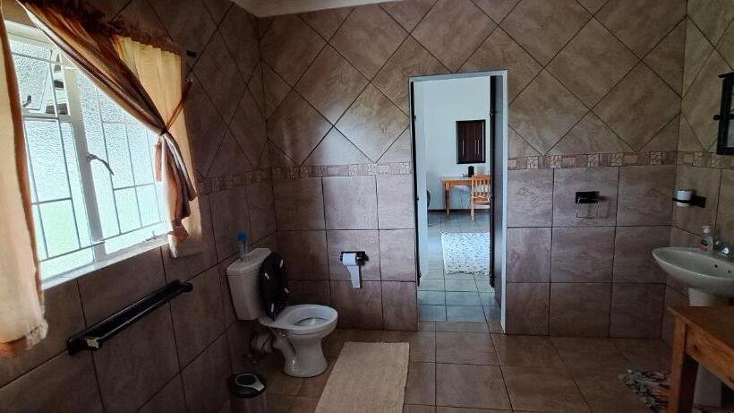 Люкс, Mountain View Guest House