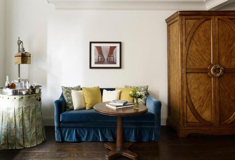 استودیوی استاندارد, The Beekman, A Thompson Hotel, By Hyatt