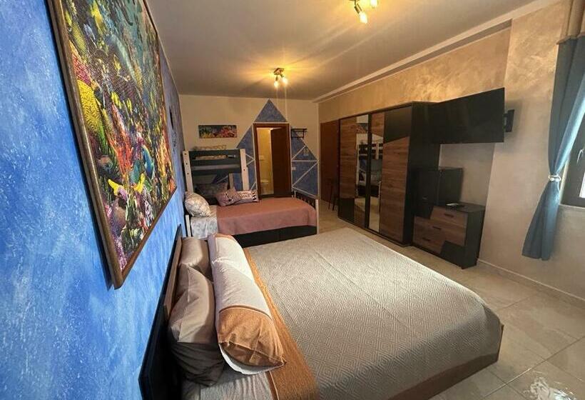 패밀리 룸, Triangolo Delle Bermuda B&b