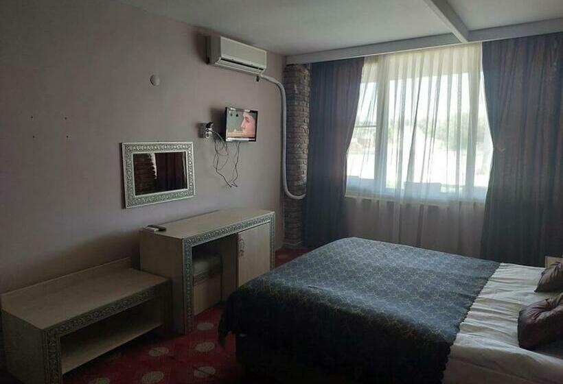 Люкс Deluxe Кровать Кинг, Ipsala Mola Otel