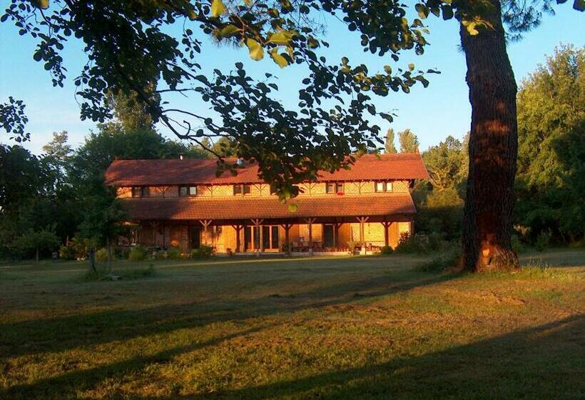 Номер Стандарт, L Atelier Des Résiniers