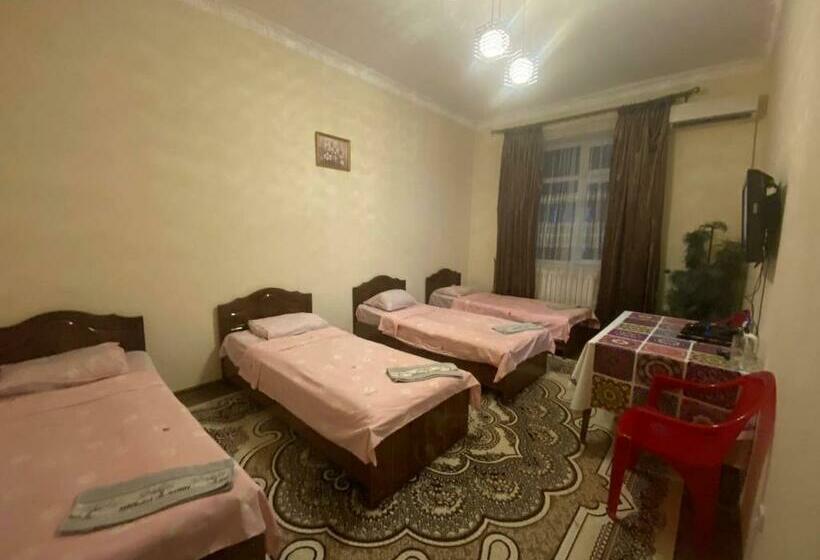 اتاق استاندارد چهار تخته, Sam Greenhouse Hostel