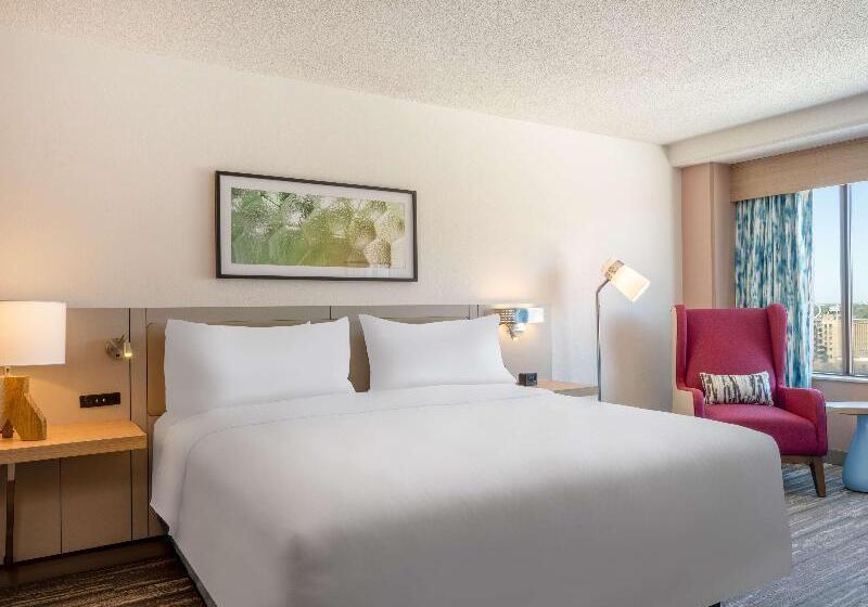 Люкс Кровать Кинг, Home2 Suites By Hilton Tallahassee State Capitol