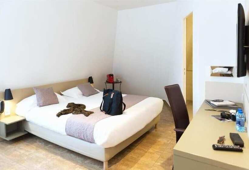 اتاق سوپریور, Le Saint Germain