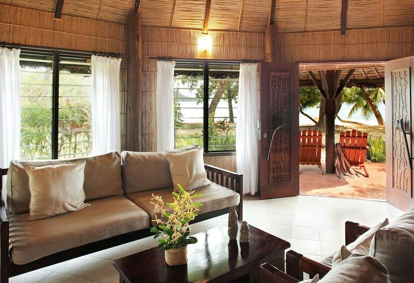 Bungalow Standard, Matangi Private Island Resort
