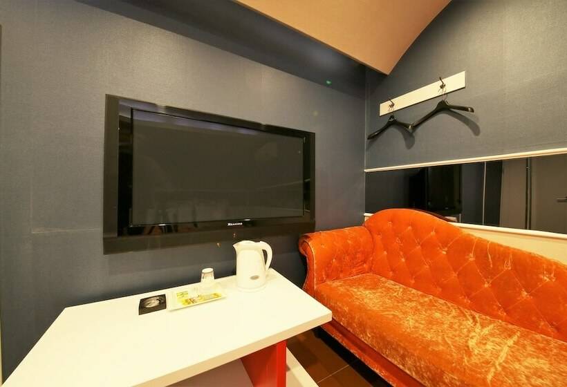 Номер Стандарт, Sense Motel