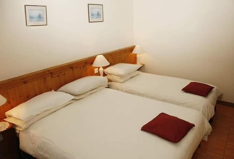 Семейный Номер, Torine House