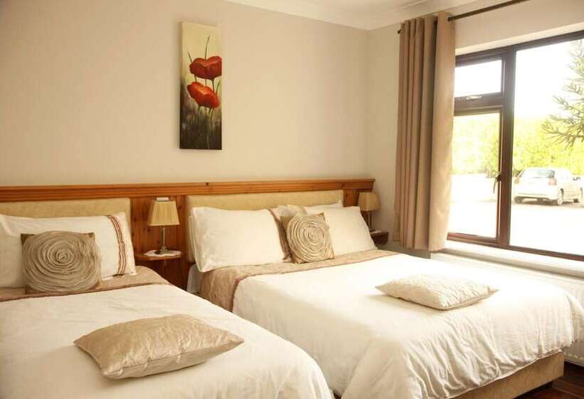 Семейный Номер, Torine House