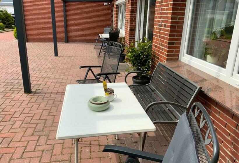 اتاق استاندارد سه نفره, Pension Deichblick 2