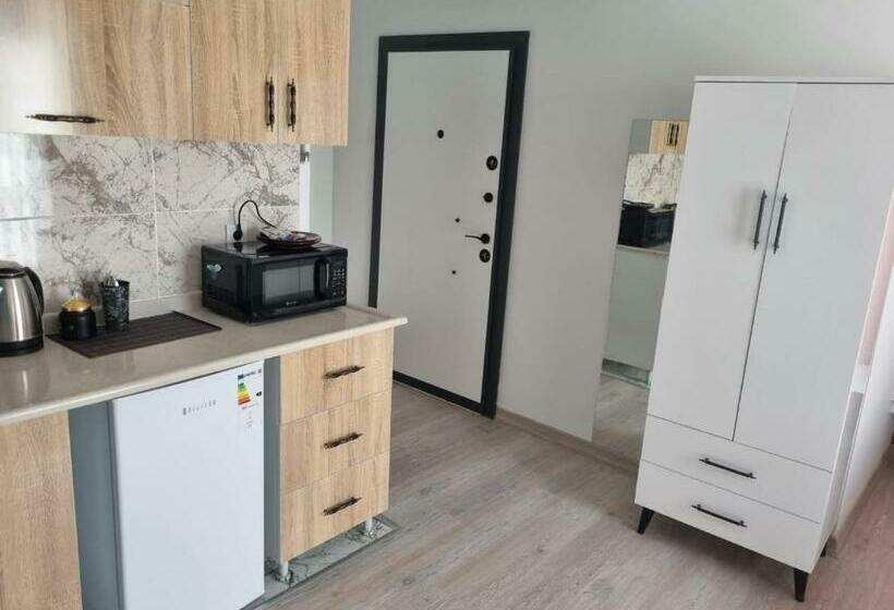 Номер Стандарт, Istanbul Airport Family Suites
