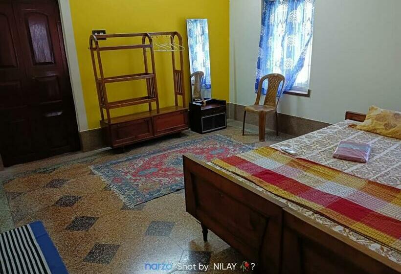 Номер Deluxe с Балконом, Balurghat Hotel Kokoro Farmhouse