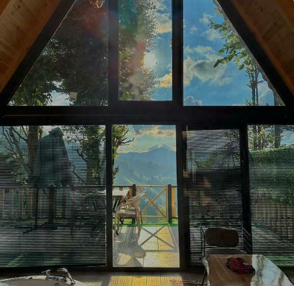 ガーデンビュースーペリアールーム, Ri̇ze Sereni̇ty Bungalov