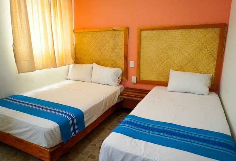 Номер Стандарт Совместная Ванная, Hostal Chocolate Calenda