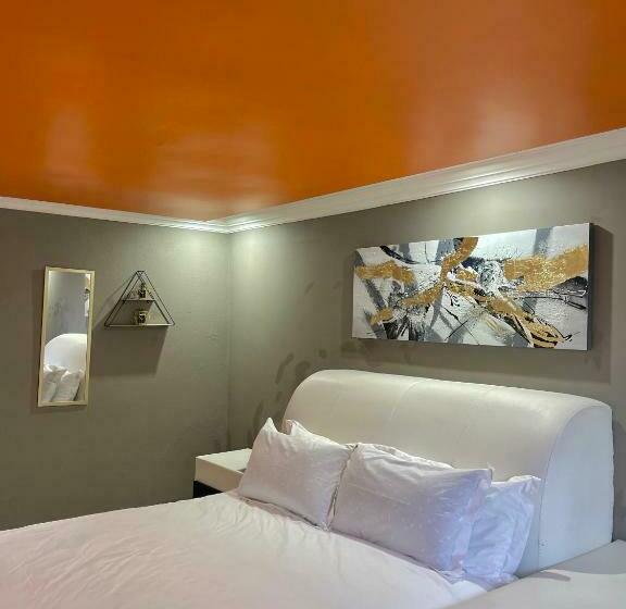 Люкс Повышенной Комфортности, Mpisana Boutique Guesthouse