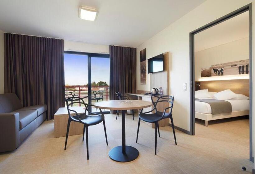 Апартаменты 1 Спальня с Видом, Kyriad Prestige Residence & Spa Cabourg Dives Sur Mer