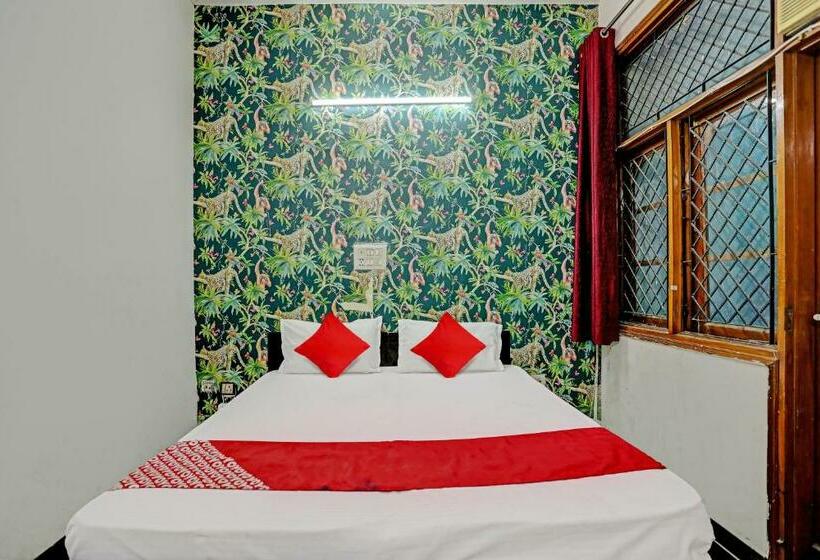 三人经典房间, Flagship Cherry Residency