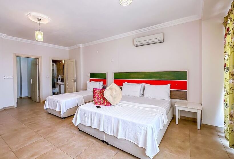 Triple Room Sea View, Abelia Otel