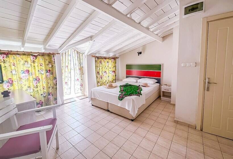 Люкс Вид на Море, Abelia Otel