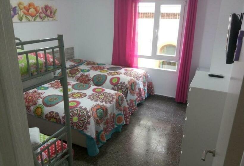 Четырехместный Номер Стандарт, Guest House Lana Denia