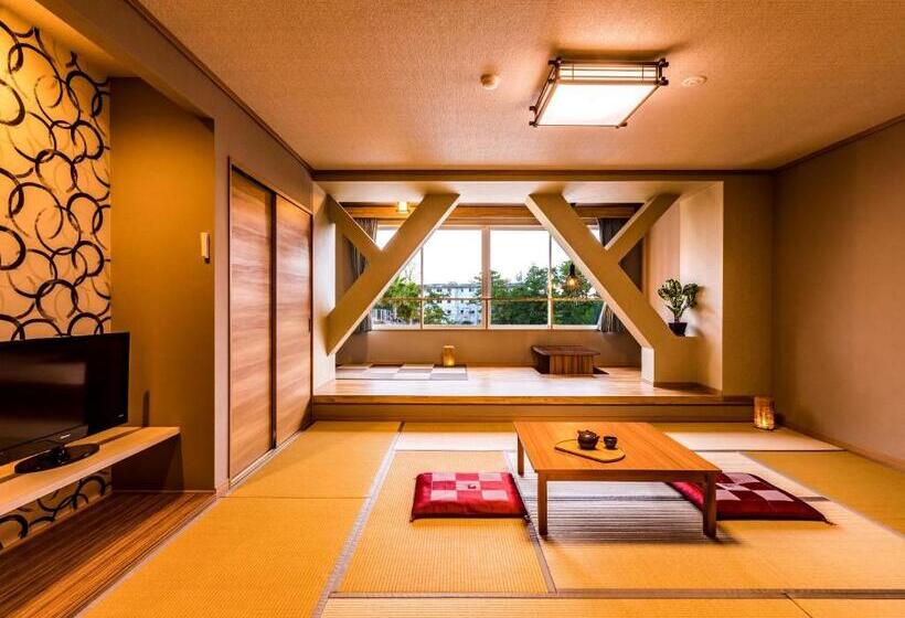 带泳池观景的豪华房, Taoya Shirahama Senjyo