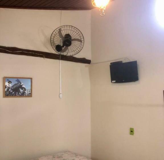 스위트, Hostel Rua Direita Pirenópolis