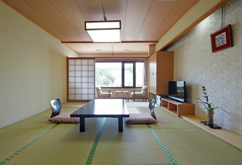 エコノミー４人部屋, Matsunoyu