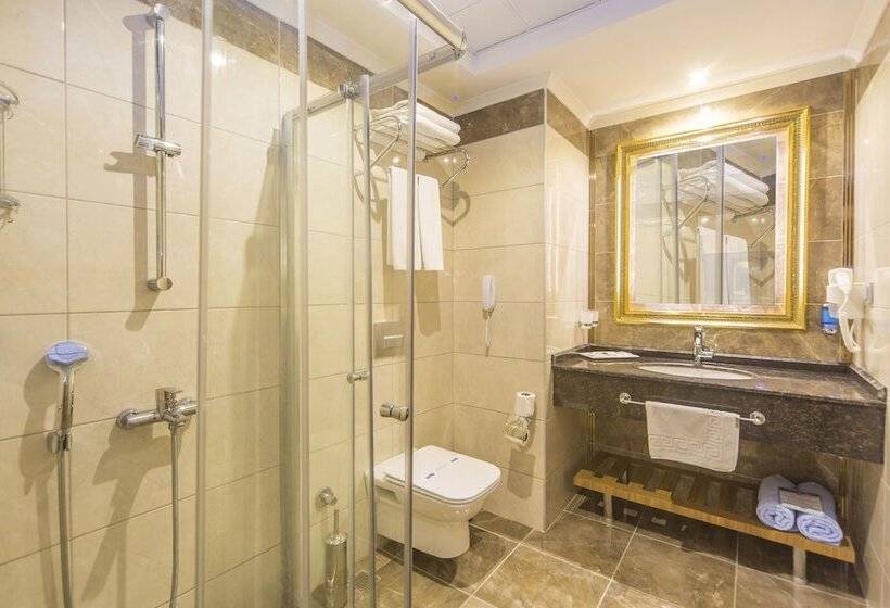 Люкс с гидромассажем, Lonicera Resort & Spa