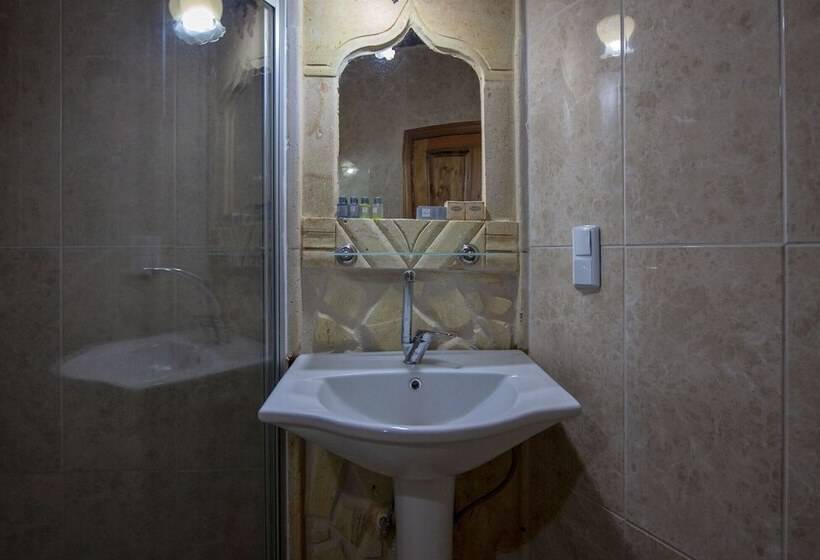 Economy Triple Room, Peace Stone House