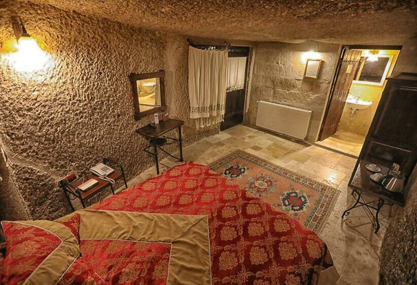 اتاق استاندارد, Century Cave